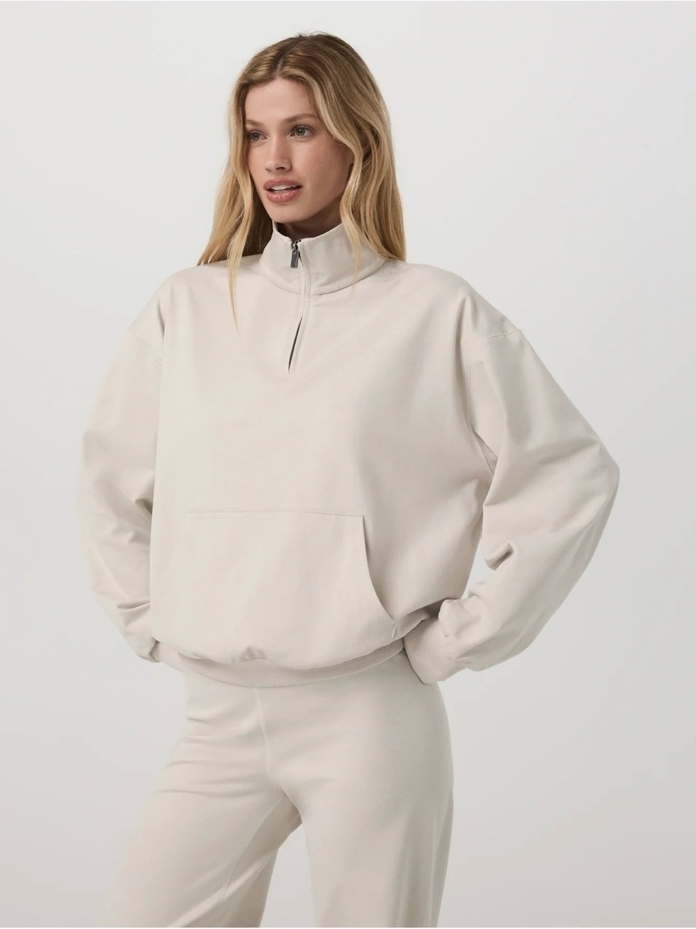 Vuori Granite Half Zip Warm White Cream DreamKnit Oversized Pullover M New